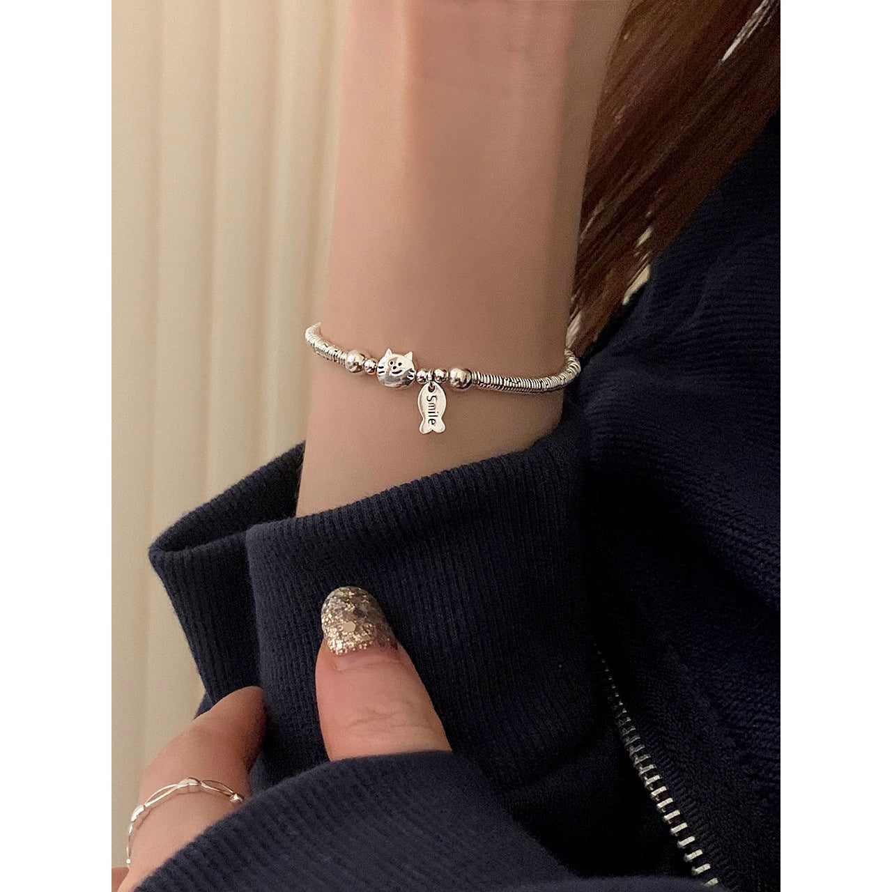 Simple Sterling Silver Small Plate Wrapped With Cat And Fish Eating Bracelet